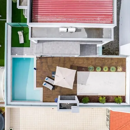 Villa - Pool, Bbq And Boule/petanque Nazaré