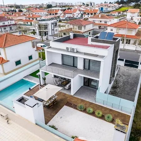 Βίλα - Pool, Bbq And Boule/petanque Ναζαρέ