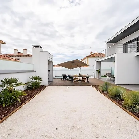 - Pool, Bbq And Boule/petanque Βίλα *
