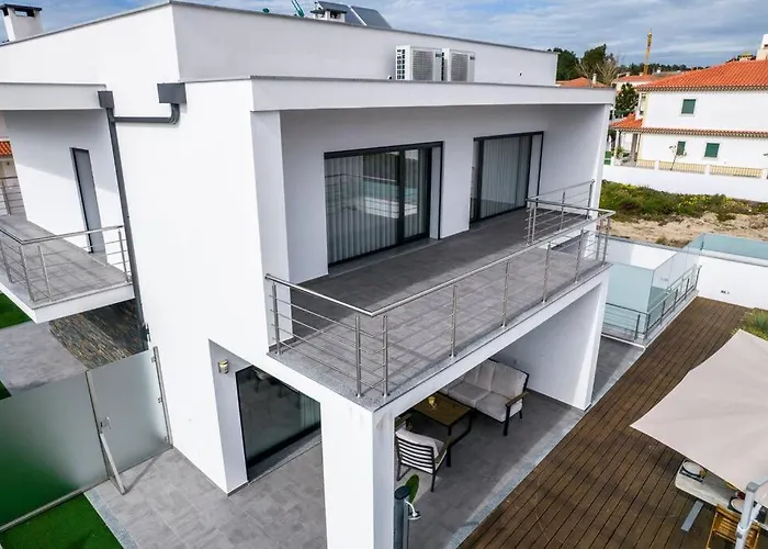 וילה - Pool, Bbq And Boule/petanque נאזרה